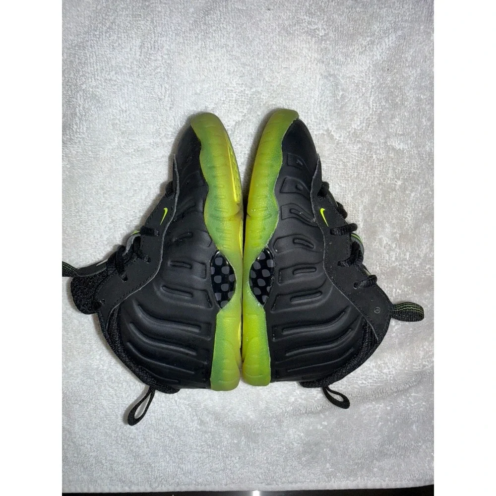 Nike Little Posite One Shoes Toddler Size‎ 8C Black Volt Foamposite HF0975-001